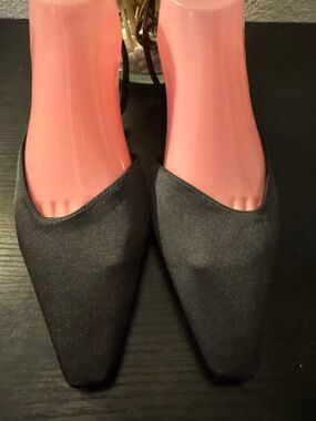 H&M Black Pointed Toe Flats